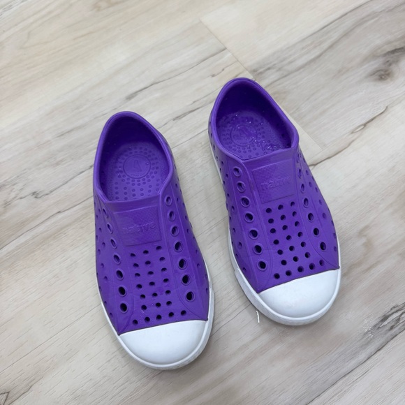 Native Kids Shoes - Purple Jefferson sugarlite child Sz c 9 unisex girls - Picture 1 of 6